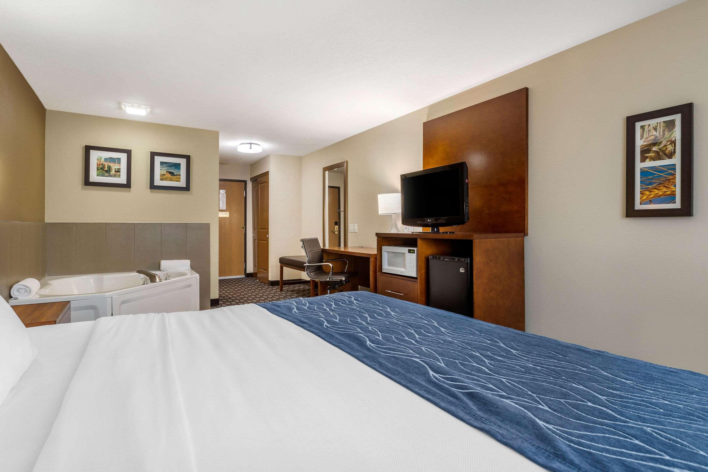 Comfort Inn Story City Exterior foto