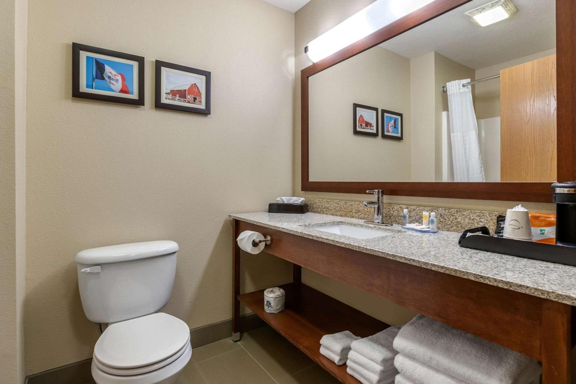 Comfort Inn Story City Exterior foto